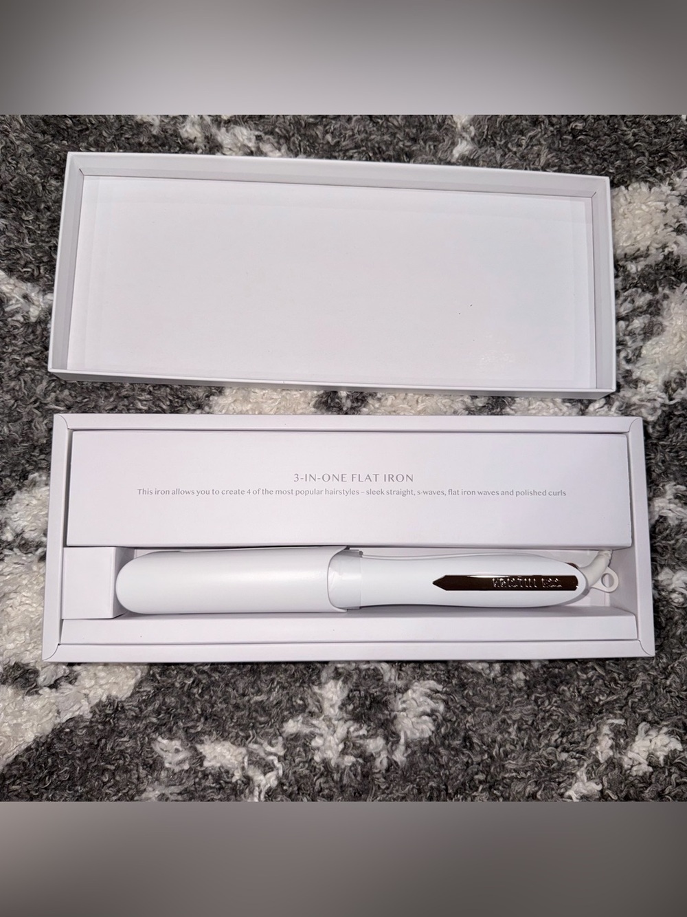 NIB Kristin Ess 3-in-One Titanium Flat Iron 1.25" White and Gold - Picture 3 of 3